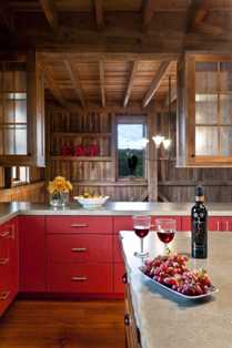 Идеи для оформления навесных полок на кухне: создание уютного интерьера
