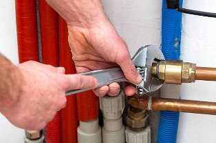 Как выполнить ремонт водопровода своими силами