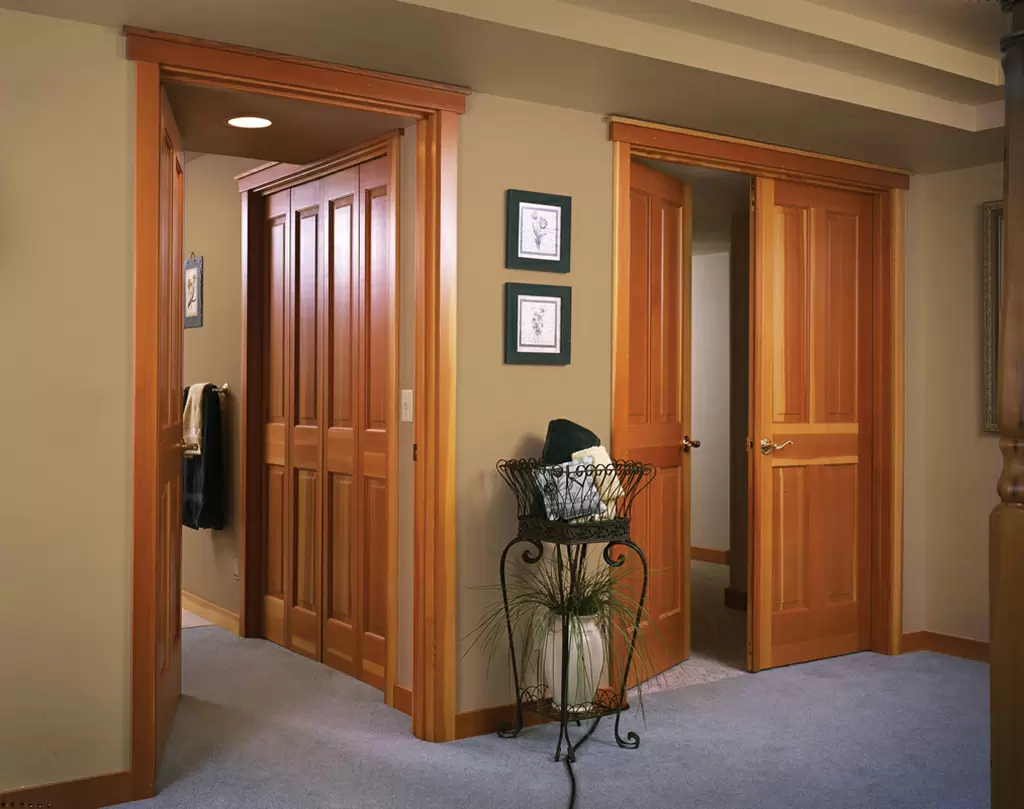 Установка дверей: деревянные двери для вашего идеального входа
